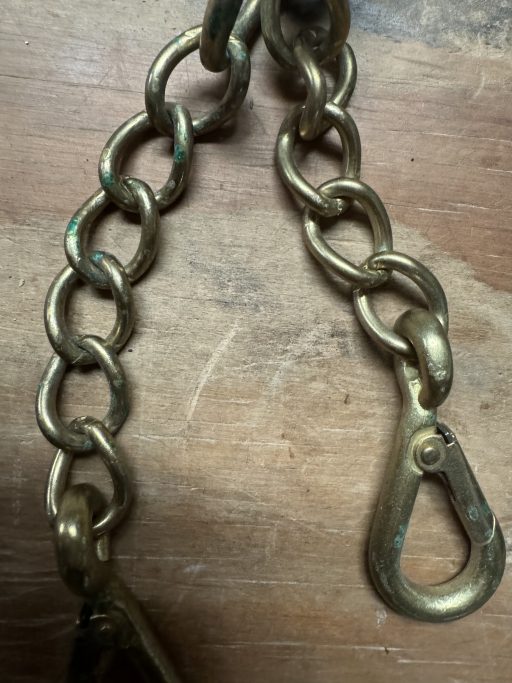 Shires black in hand lead rein and brass chain - Image 2